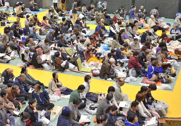 約500人が迫力の舞台を堪能=同
