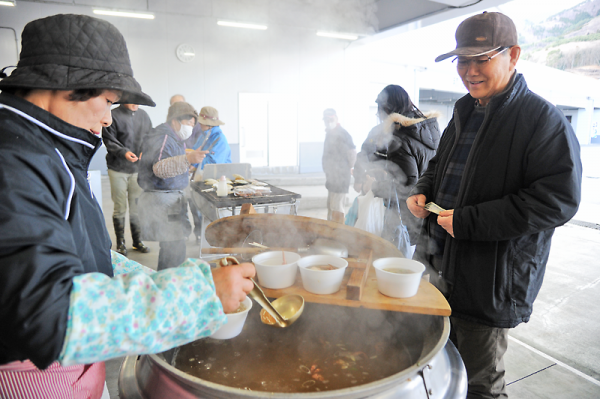 毛ガニ入りばっとうも大人気