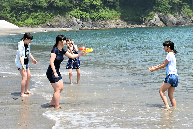 Web東海新報 気仙両市とも 海開き断念 感染防止と海中環境変化で 復旧終えた各海水浴場